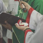 Jakie dokumenty do ślubu kościelnego
